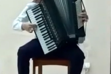 Бобровский Артем